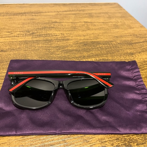 Unisex gucci gg0057skn sunglasses nwot main image 10